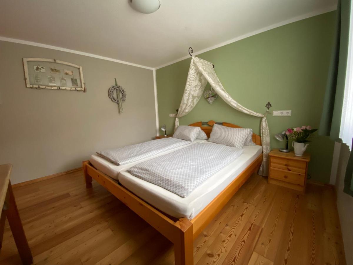 Gasthaus Holdermuehle Creglingen Ngoại thất bức ảnh