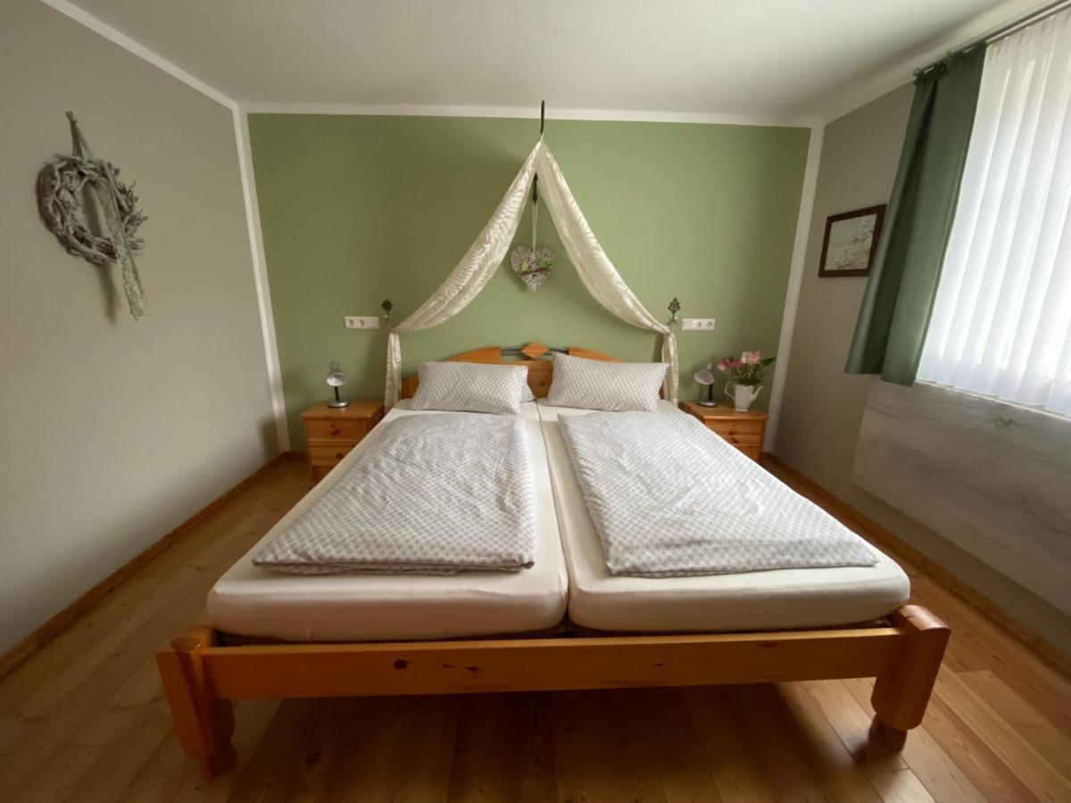 Gasthaus Holdermuehle Creglingen Ngoại thất bức ảnh